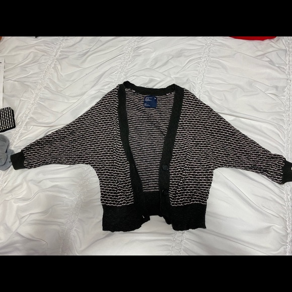 American Eagle Cardigan Black & Pink Small - Picture 2 of 6